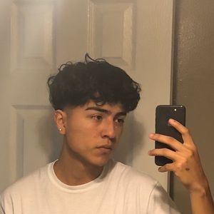 Meet your Posher, Eric